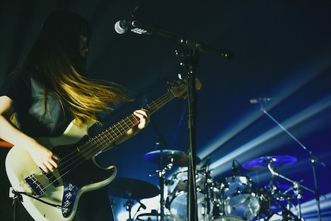 345（Vo, B）（撮影：河本悠貴）