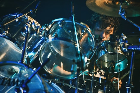 ピエール中野（Dr）（撮影：河本悠貴）