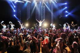 でんぱ組.inc、SPYAIRと5年ぶり対バンでツアーと“夏”開幕宣言