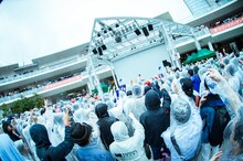 家入レオフリーライブの様子。（撮影：田中聖太郎）