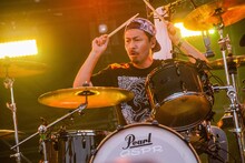 KOUICHI（Dr, Cho / 10-FEET）（Photo by HayachiN）