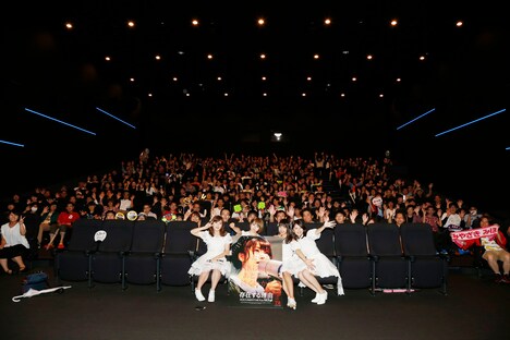 名古屋と横浜を回ったメンバー。左から宮崎美穂、峯岸みなみ、木崎ゆりあ、岡田彩花。(c)AKS