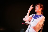 皇坂明希（撮影：鶴田健吾、今泉啓[studioKite]）