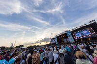 DREAMS COME TRUE（Photo by Riei Nakagawara / Yosuke Kamiyama）