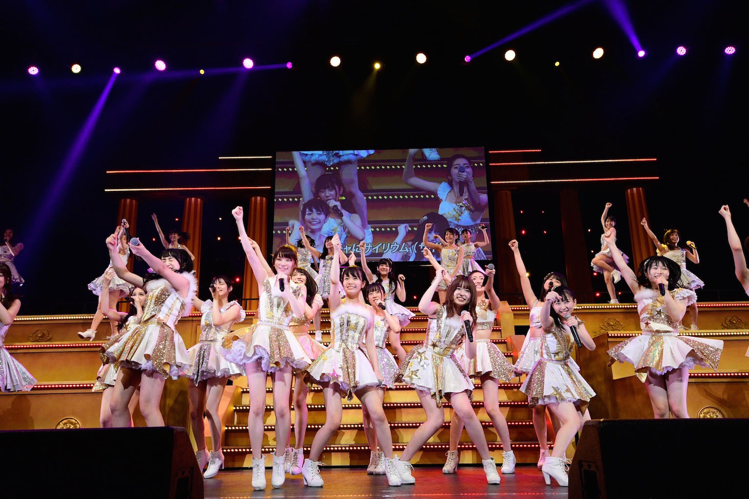 HKT48 (c)AKS