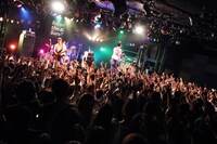 「Brian the Sun TOUR 2016『HEROES』」ファイナル公演の様子。