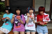 ゆるめるモ！「サマーボカン」MV撮影時の様子。