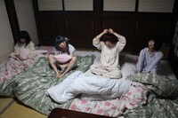 ゆるめるモ！「サマーボカン」MV撮影時の様子。