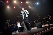 田島貴男(Vo, G)(撮影:柴田恵理)