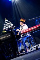 常田真太郎（Piano, Cho, Organ）（撮影：岩佐篤樹）