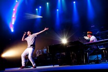 スキマスイッチ（撮影：岩佐篤樹）