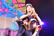 あゆみくりかまき「ボクらの熊魂2016～ここで一句！『東名阪 仙台広島 まわるんやぁ』～」最終公演の様子。