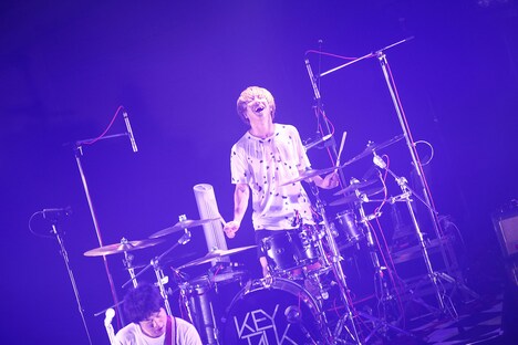 八木優樹（Dr, Cho）（撮影：後藤壮太郎）