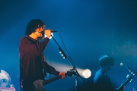 篠山コウセイ（Vo, G）（撮影：永峰拓也）