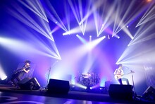 UNISON SQUARE GARDEN（Photo by Viola Kam [V'z Twinkle]）