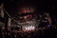 the quiet room「"Jubilee" Release Tour 2016」東京・東京・渋谷CLUB QUATTRO公演公演の様子。（撮影：中山優司）