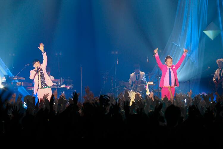 ウカスカジー初ツアー ファイナルにミファンダの 先輩 ふなっしー登場 音楽ナタリー