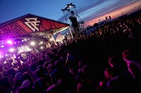 The BONEZ（撮影：鈴木公平）