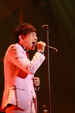 ウカスカジー初ツアー ファイナルにミファンダの 先輩 ふなっしー登場 音楽ナタリー