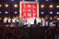 「うれしたのし大好き 2016 ～真夏のドリカムフェス～」フィナーレの様子。  （撮影：植松千波、橋本塁［SOUND SHOOTER］）