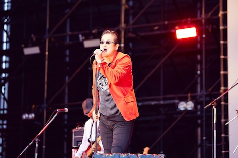 陣内孝則（Vo / TH eRockers）  （撮影：植松千波、橋本塁［SOUND SHOOTER］）