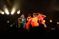 「ときめき▽宣伝部 渋谷クアトロックオーン▽!! ～オルスタライブ Vol.1～」の様子。