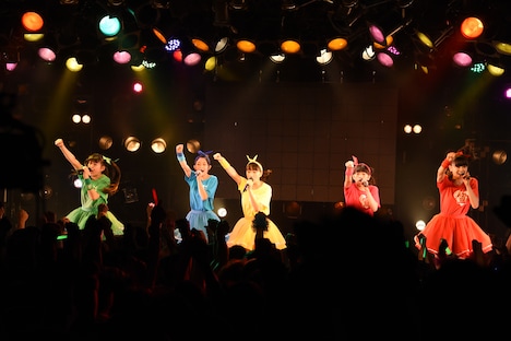 「ときめき▽宣伝部 渋谷クアトロックオーン▽!! ～オルスタライブ Vol.1～」の様子。