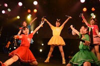 「ときめき▽宣伝部 渋谷クアトロックオーン▽!! ～オルスタライブ Vol.1～」の様子。