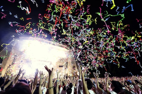 「SHISHAMO NO YAON!!! 2016」夜空編の様子。(撮影:岡田貴之)