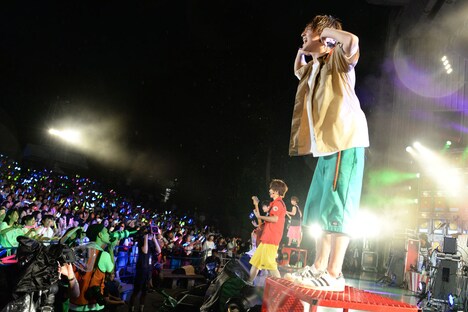 「Juke DISH// Box ～奇跡の全55曲!! オール再生!! in 東西野音～」の様子。