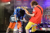 左からTAKUMI、MASAKI。