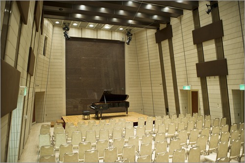 東京・音楽の友ホール