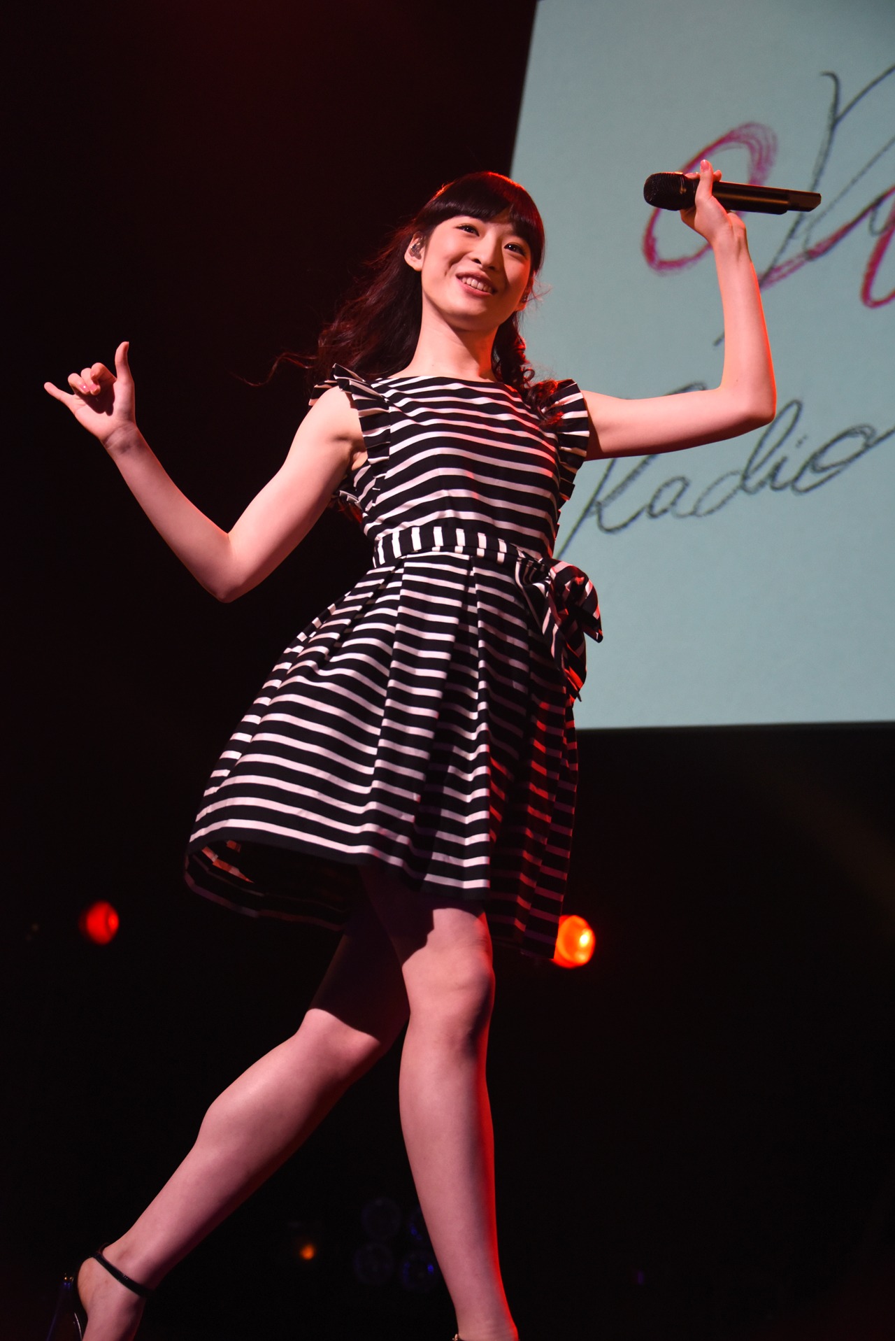 松野莉奈