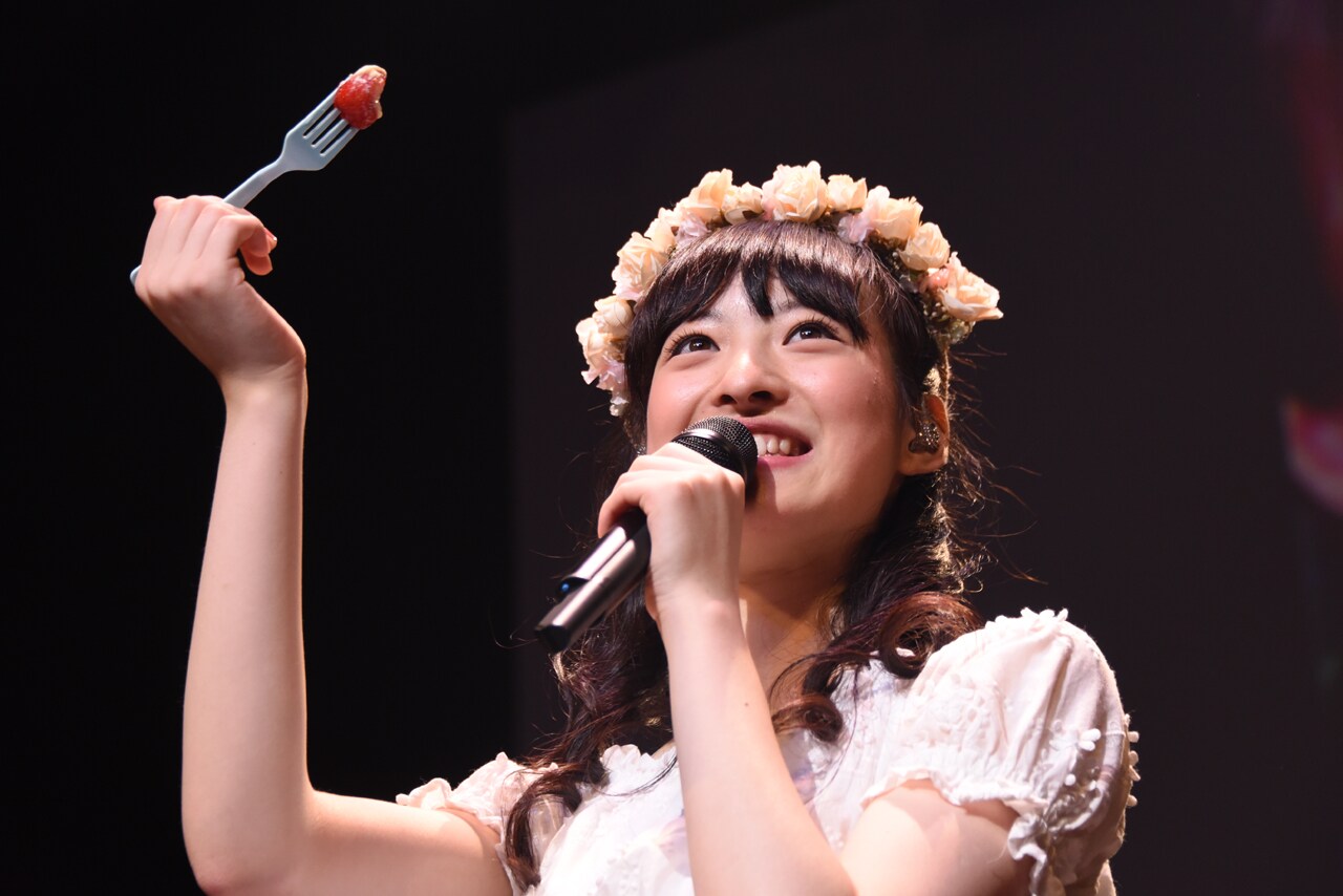 松野莉奈　シアターシュリンプ生写真セット 松野莉奈生誕ソロライブ rinanan RADIO SHOW!!」の様子。 - エビ中りな