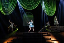 Ray「Wonder Little Trip」の様子。（写真提供：NBCユニバーサル・エンターテイメント）