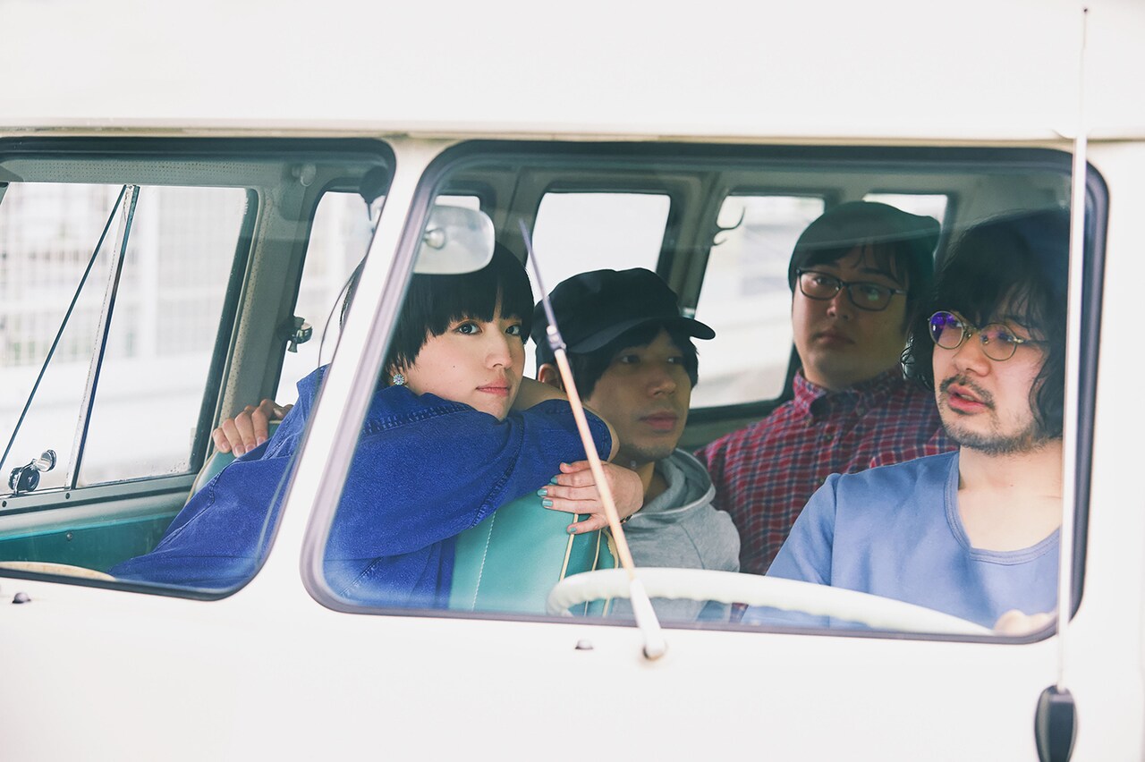 TAMTAM、サイケなアニメで魅せる「コーヒーピープル」MV