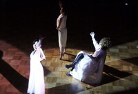 「KAMIJO生誕祭『Rose Fes -Supported by UUUU-』」の様子。 （写真提供：ワーナーミュージック・ジャパン）