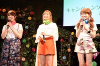 左からかれん、MAYU、芹奈。