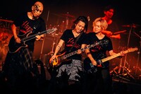 AKi「AKi Tour 2016『HEADZ UP & DO IT!』」東京・Zepp DiverCity TOKYO公演の様子。（撮影：西槇太一）