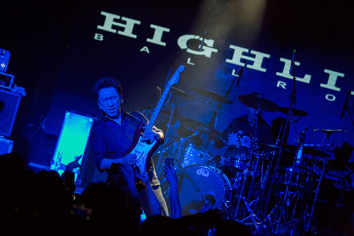 布袋寅泰（Photo by MICHIKO YAMAMOTO）