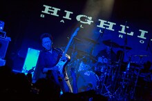 布袋寅泰（Photo by MICHIKO YAMAMOTO）