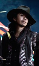 ken（L'Arc-en-Ciel）