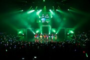 Wake Up, Girls!ツアー「あっちこっち行くけどごめんね！」舞浜アンフィシアター公演の様子。（写真提供：DIVE II entertainment）
