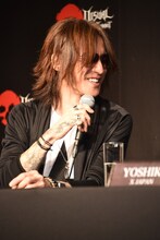 SUGIZO（LUNA SEA, X JAPAN）