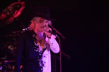 D'ERLANGER（撮影：nonfix creative [大武紘明、小谷信介、齋藤正、宮崎慎之輔]）