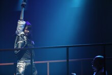 「舞台『マジすか学園』～Lost In The SurperMarket～」 のワンシーン。(c)AKS