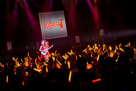 「『バチェロレッテは終わらない』リリース記念東名阪ツアー」東京・TSUTAYA O-EAST公演の様子。（提供：日本クラウン）