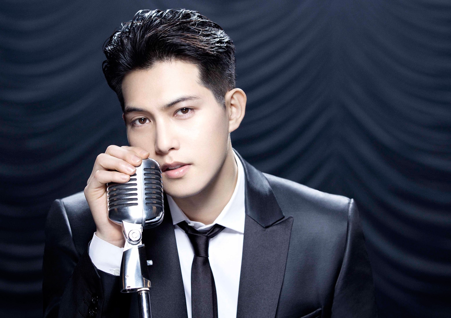 イ・ジョンヒョン from CNBLUE