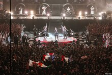 「BABYMETAL WORLD TOUR 2016」The SSE Arena, Wembley公演の様子。