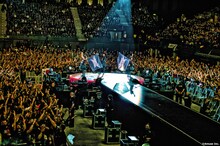 「BABYMETAL WORLD TOUR 2016」The SSE Arena, Wembley公演の様子。